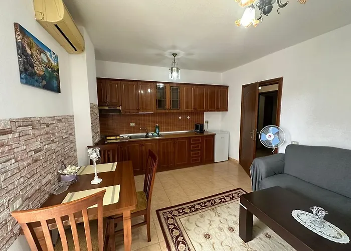 Cozy Apartment In The City Center