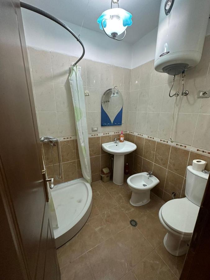 Cozy In The Center Apartment Shkoder